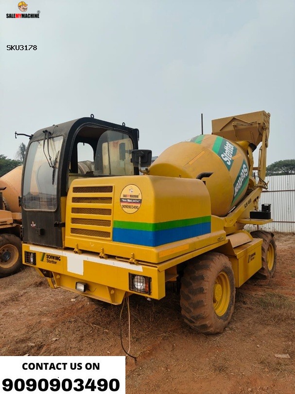 SELF LOADING CONCRETE MIXER